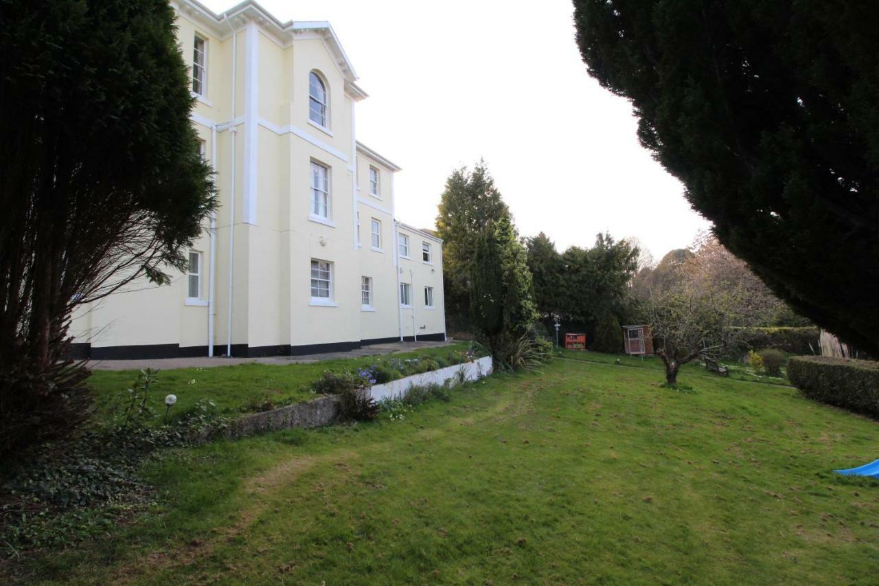 Chelston Dene Holiday Apartments Torquay Buitenkant foto